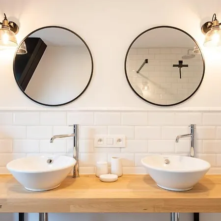 Characteristic House Near The For 10 * Ostend