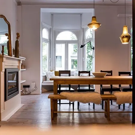 Vakantiehuis Characteristic House Near The For 10 *